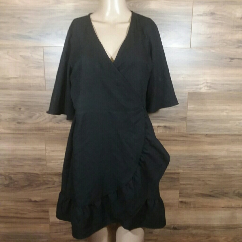 Topshop Black Mini Ruffle Wrap Dress Size 6